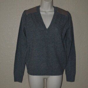 Sz XS Brochu Walker Gray Cashmer V Neck Leather Shoulder Patch Sweater